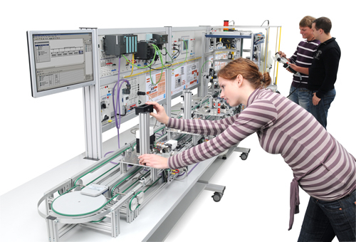 Thomas Frey Futurist Speaker Automation still requires some human interaction