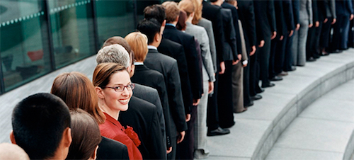 Thomas Frey Futurist Speaker Demonstrating the fine art of getting noticed