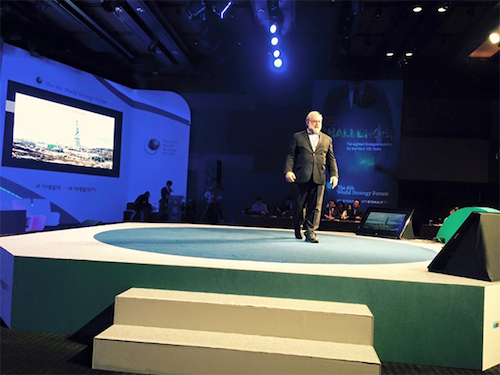 Thomas Frey Futurist Speaker On stage at the 6th World Strategy Summit in Seoul, Korea